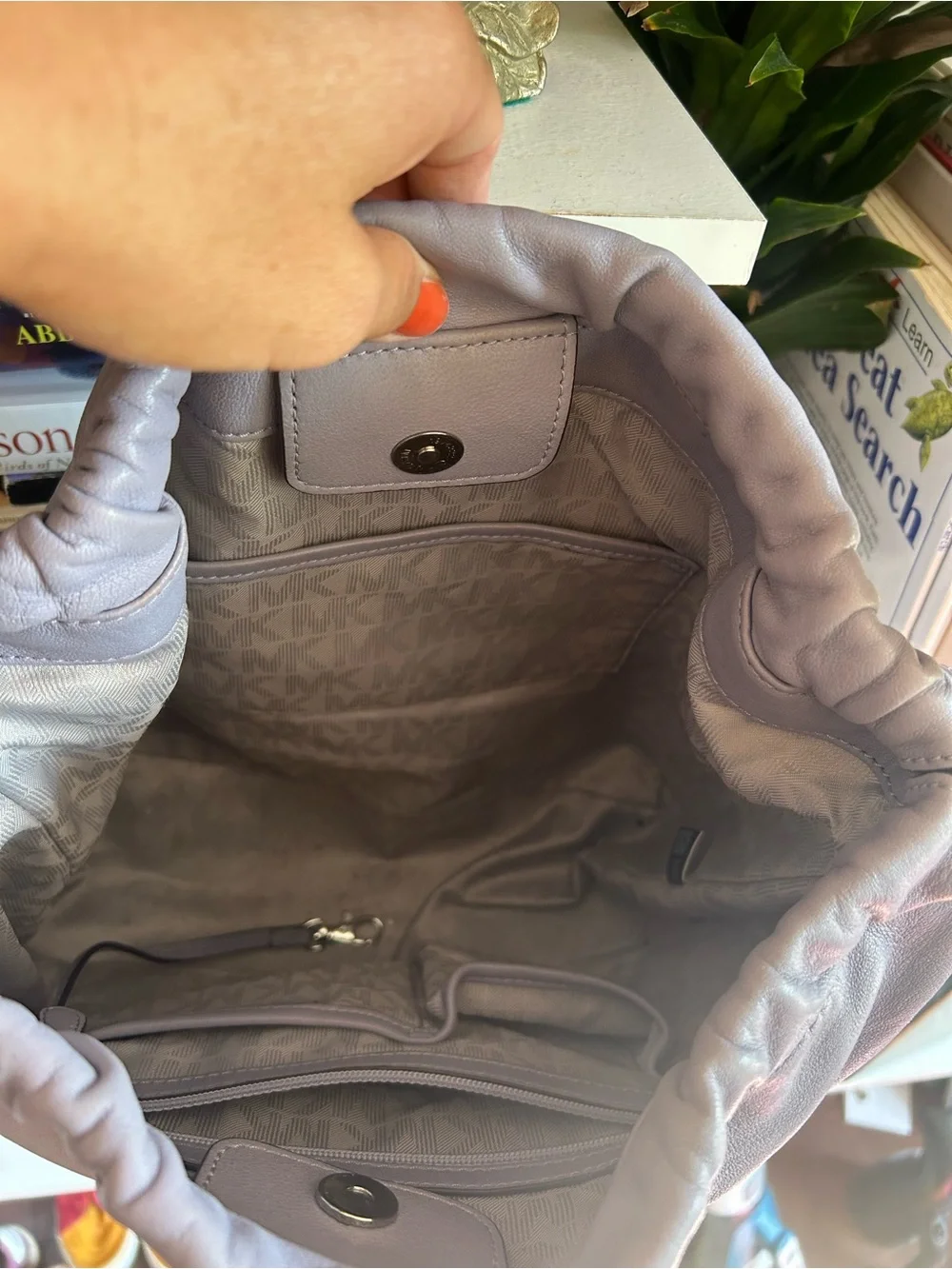 Michael Kors Angelina Lilac Leather Hobo Shoulder Bag
